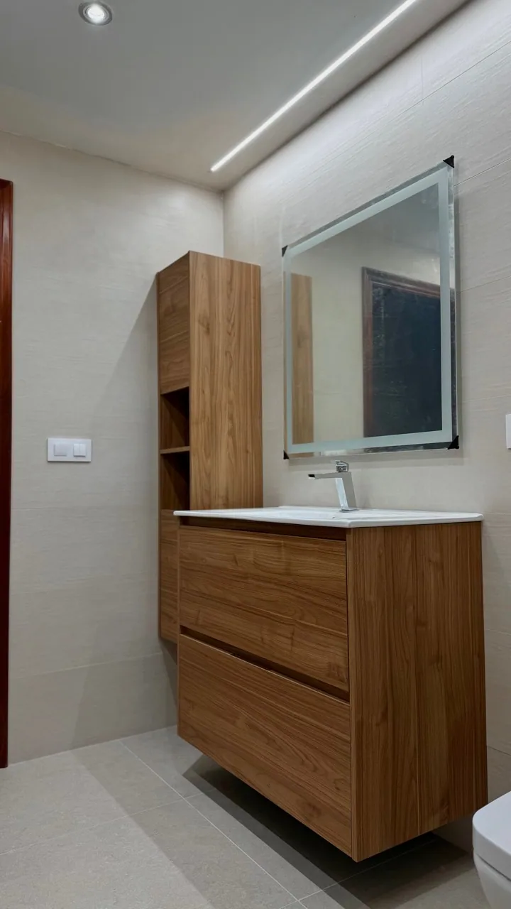 Baño en roble, vista 2